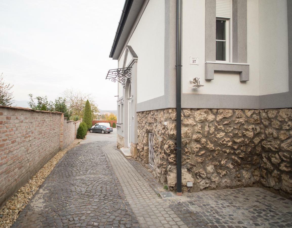 Deák Villa 37 Eger Exterior foto